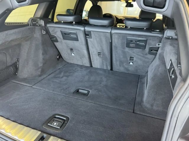 BMW 320 320d M-Sport Touring