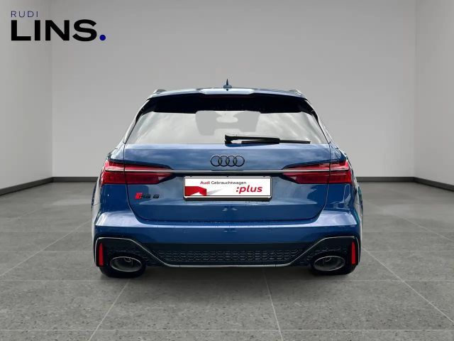 Audi RS6 Avant Performance