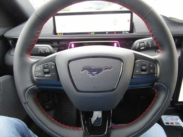 Ford Mustang Mach-E AWD