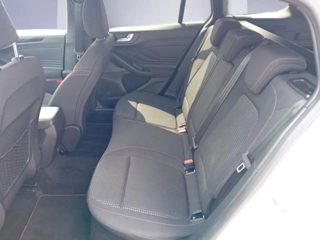 Ford Focus ST Line Wagon