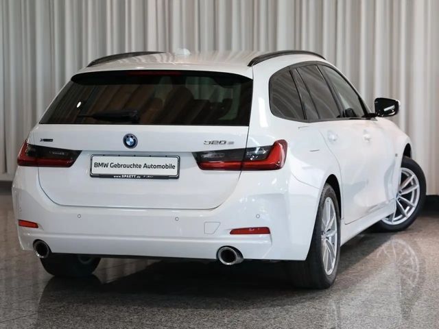 BMW 320 320e Touring xDrive