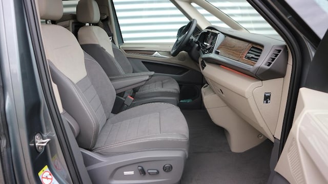 Volkswagen Multivan Multivan     StyleLÜ110TDI Aut