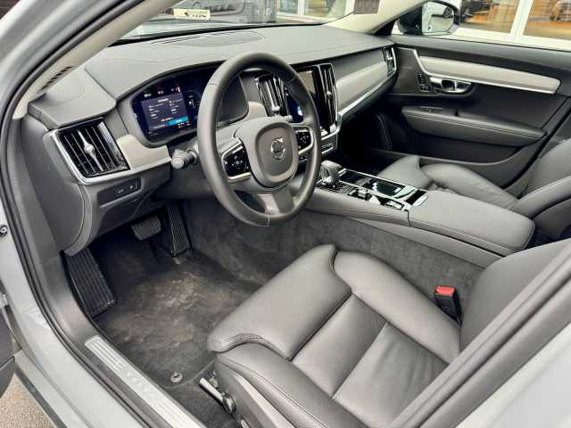 Volvo V90 AWD Dark Plus Recharge T6