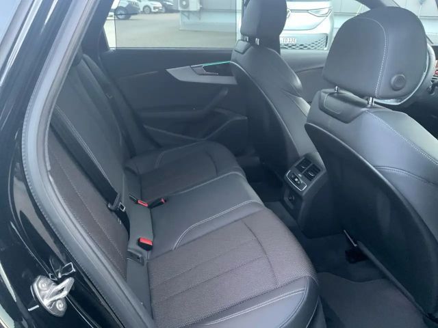 Audi A4 45 TFSI Quattro S-Line