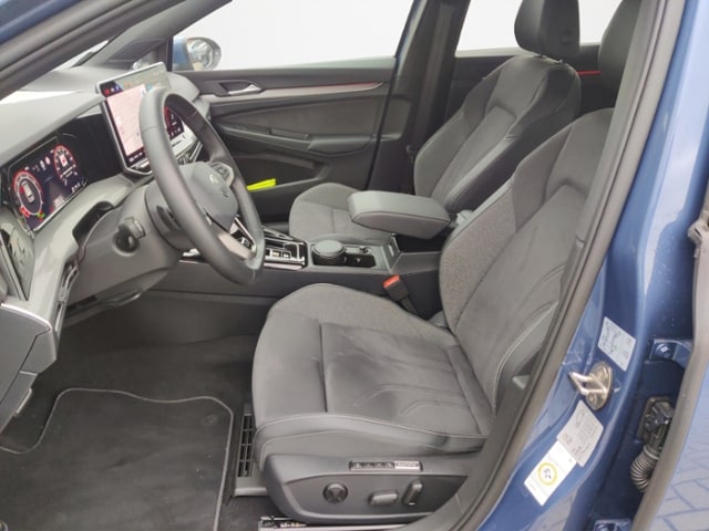 Volkswagen Golf DSG Golf VIII Style