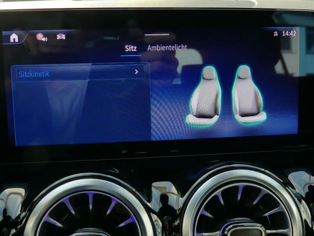 Mercedes-Benz GLA 200 Progressive