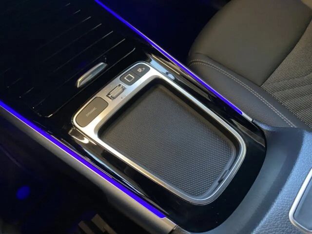 Mercedes-Benz EQB 300 4MATIC Progressive