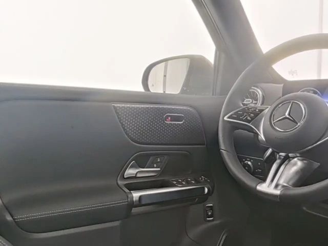 Mercedes-Benz EQB 300 4MATIC Progressive