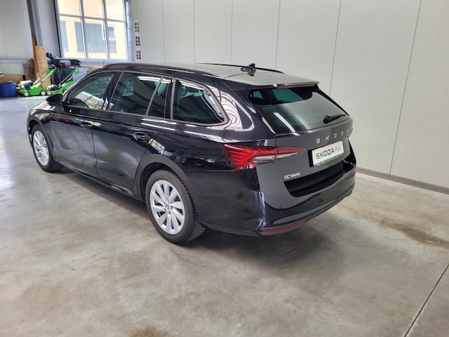 Skoda Octavia Combi Selection