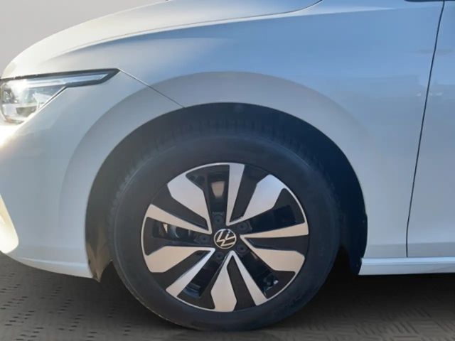 Volkswagen Golf 1.5 eTSI Golf VIII Variant