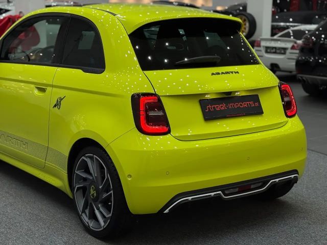 Abarth 500e Scorpionissima