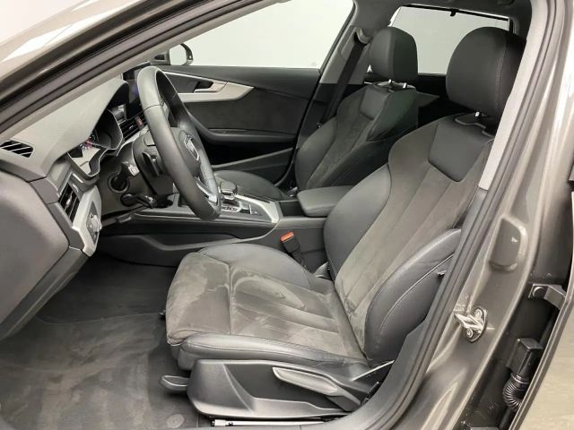 Audi A4 40 TFSI Avant S-Tronic