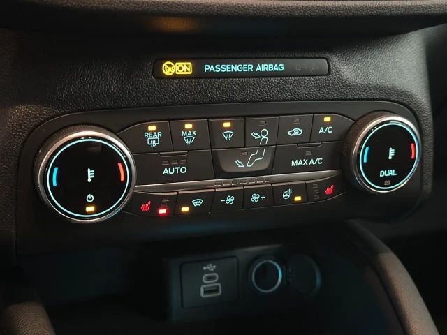 Ford Kuga Plug in Hybrid Titanium X