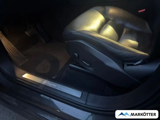 Volvo XC90 AWD R-Design T8