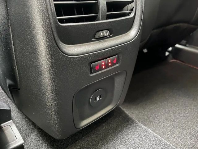 Ford Kuga Plug in Hybrid ST Line X