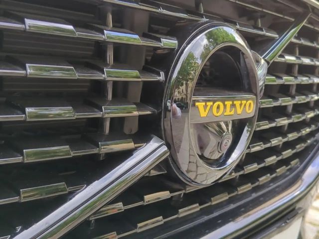 Volvo XC60 Polestar T8