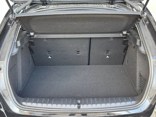 BMW 118 118i Advantage pakket Sedan