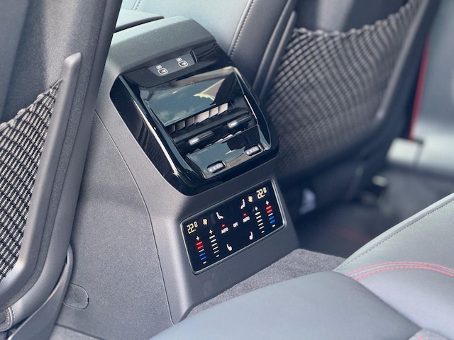 Audi A6 Quattro S-Tronic Sedan