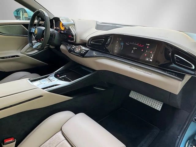 Ferrari Purosangue Celeste Met. - Panorama -Massage Sitze vorn