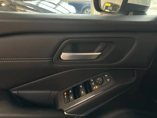 Nissan Qashqai DIG-T N-Connecta