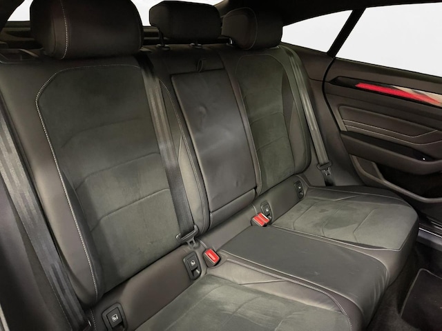 Volkswagen Arteon 2.0 TDI R-Line