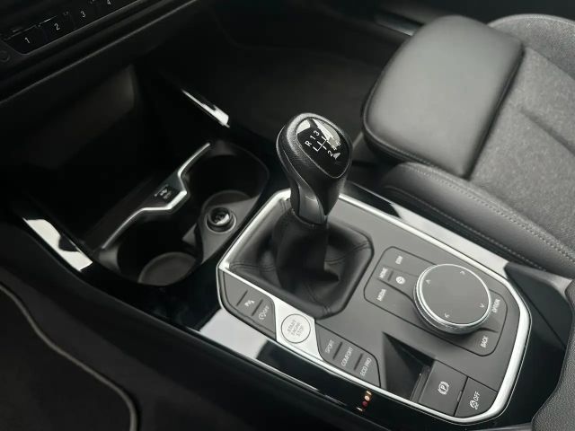 BMW 116 116i Sedan Sport Line
