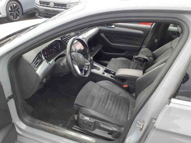 Volkswagen Passat GTE Variant