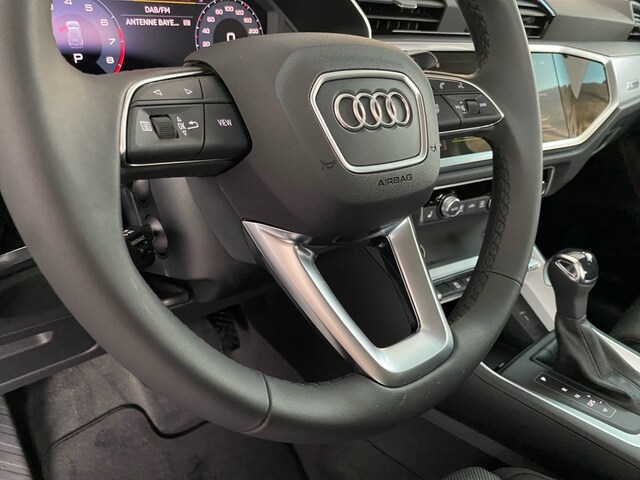 Audi Q3 S-Tronic