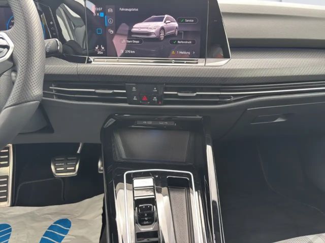 Volkswagen Golf 1.5 eTSI DSG Golf VIII R-Line