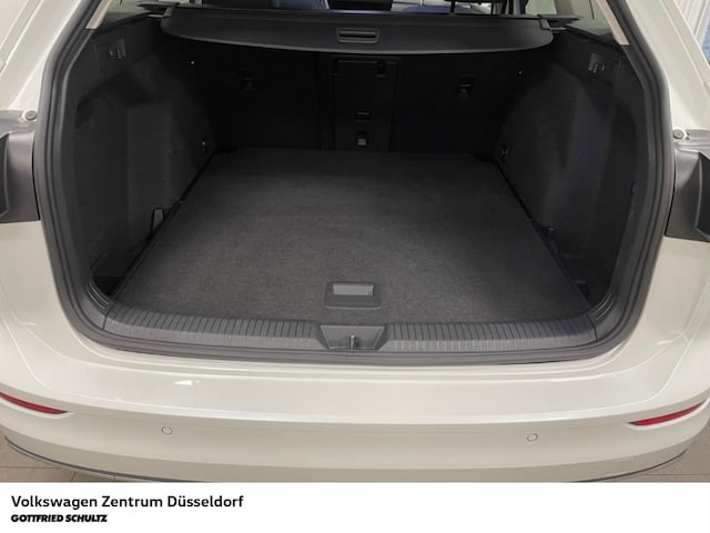 Volkswagen Golf 1.5 TSI Life Variant