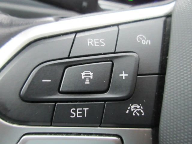 Volkswagen T-Roc 1.5 TSI DSG IQ.Drive Style