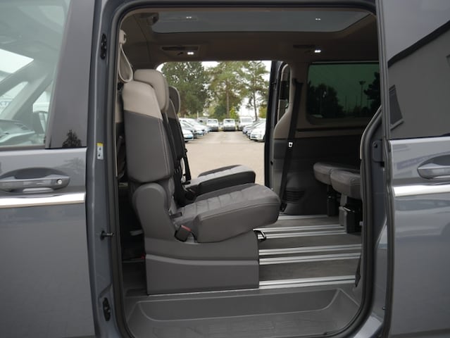 Volkswagen Multivan 2.0 TSI DSG Lang T7