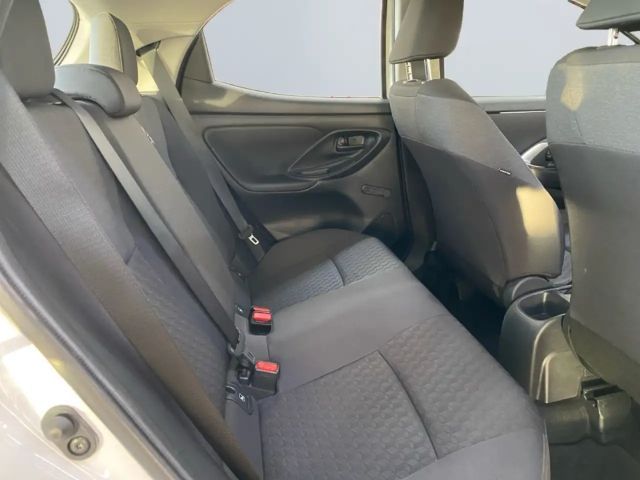 Toyota Yaris 1.0 VVT-i Comfort Hatchback