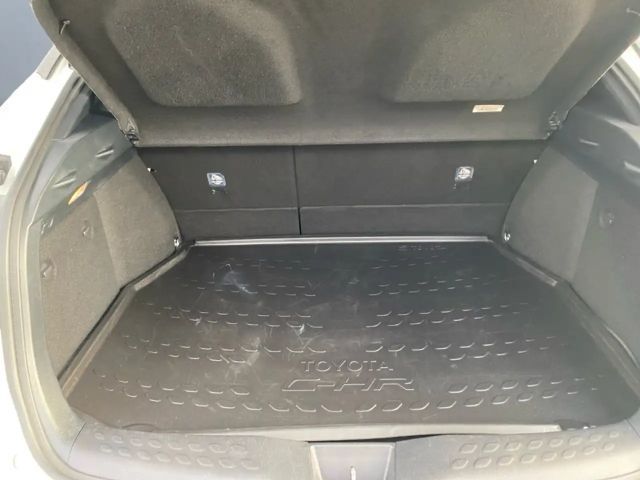 Toyota C-HR Hybride Team D