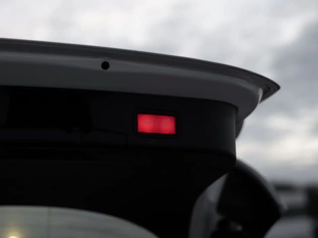 Mercedes-Benz B 180 Progressive