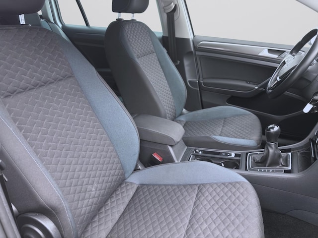 Volkswagen Golf 1.0 TSI IQ.Drive Variant