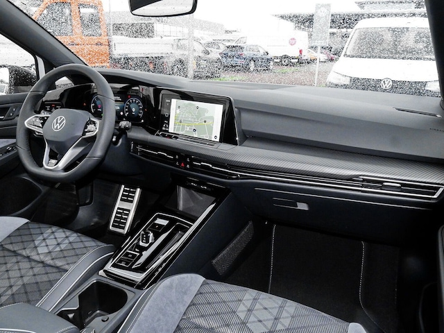 Volkswagen Golf R-Line Variant