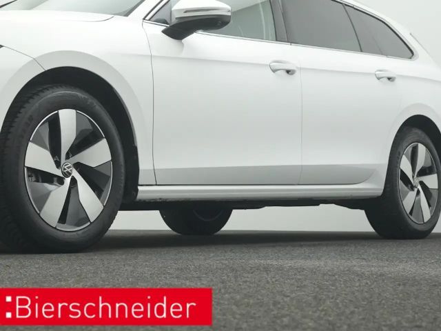 Volkswagen Passat 1.5 TSI DSG Variant