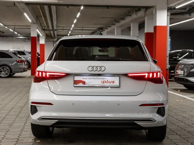 Audi A3 40 TFSI Hybride Sedan