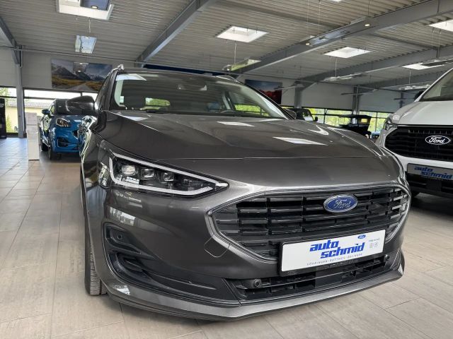 Ford Focus Titanium Wagon