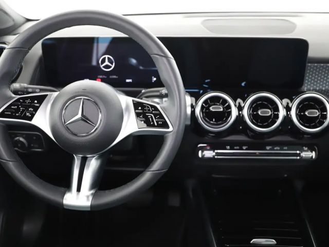 Mercedes-Benz GLB 250 4MATIC Progressive