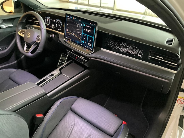 Volkswagen Passat PASSAT    2.0R-L  DT142 TDID7A