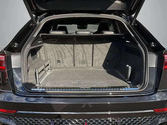 Audi RS Q8 Performance