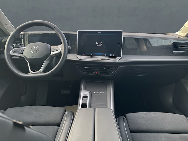 Volkswagen Passat 1.5 eTSI Business