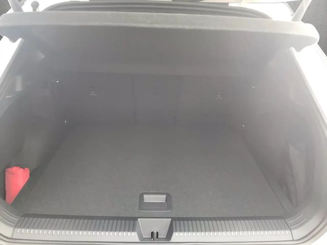 Volkswagen T-Roc 1.5 eTSI IQ.Drive R-Line