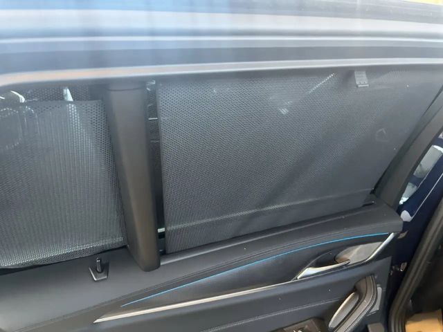 BMW 530 530e M-Sport Touring xDrive