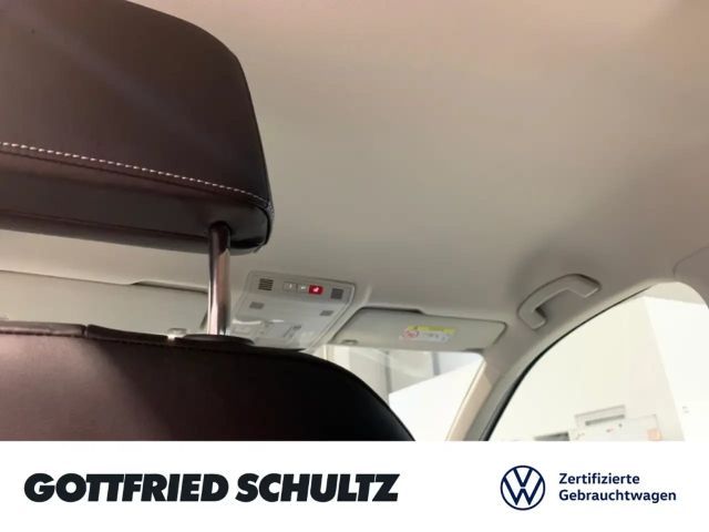 Volkswagen T-Roc GOAL TSI SITZHEIZUNG EINPARKHILFE NAVI LED