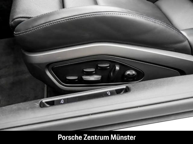 Porsche 992 4S Cabrio Carrera