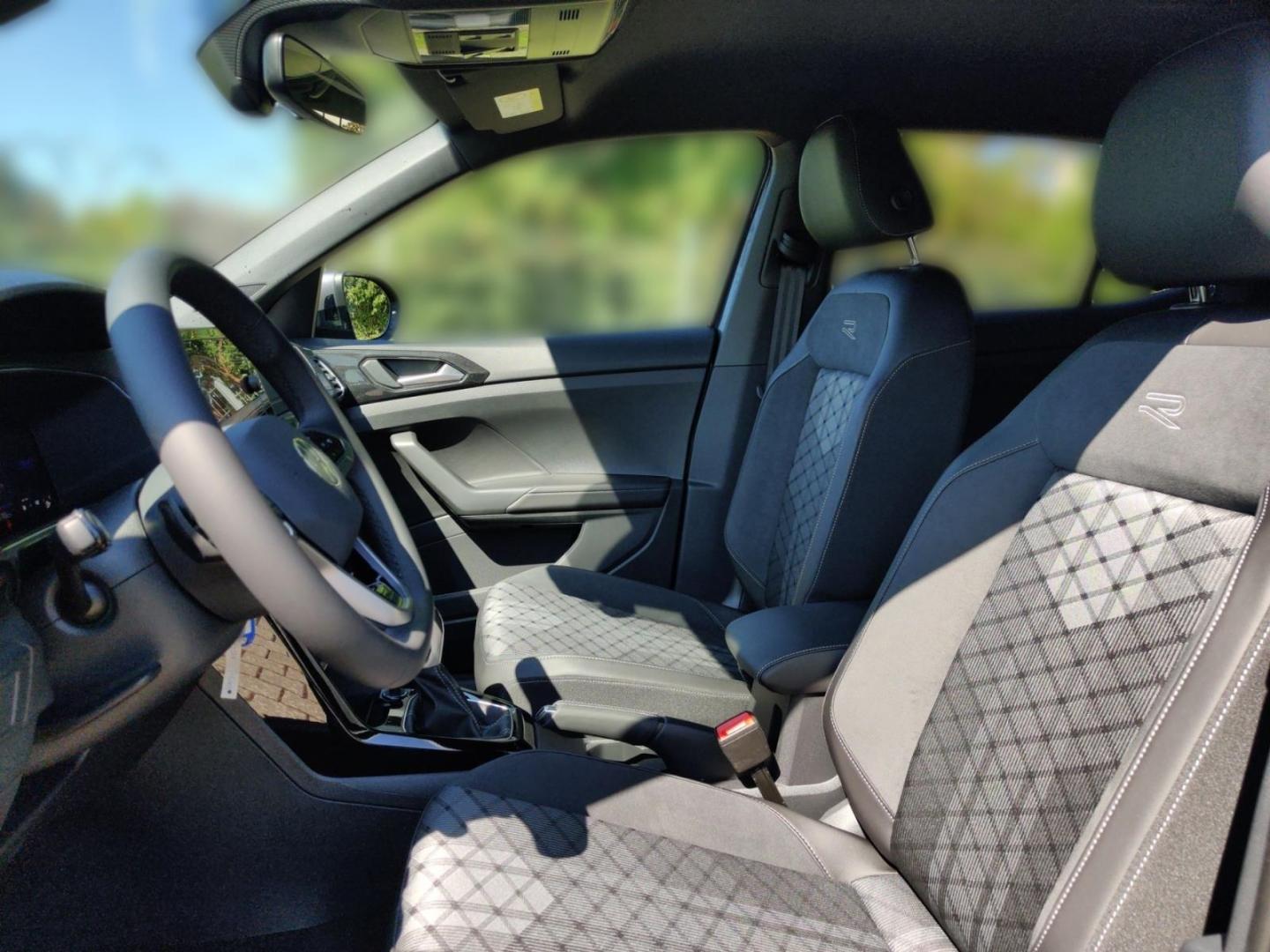 Volkswagen T-Cross 1.0 TSI DSG R-Line