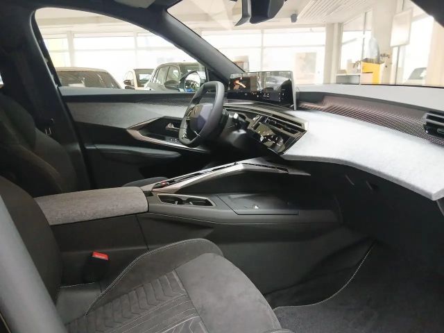 Peugeot 5008 GT-Line Hybrid